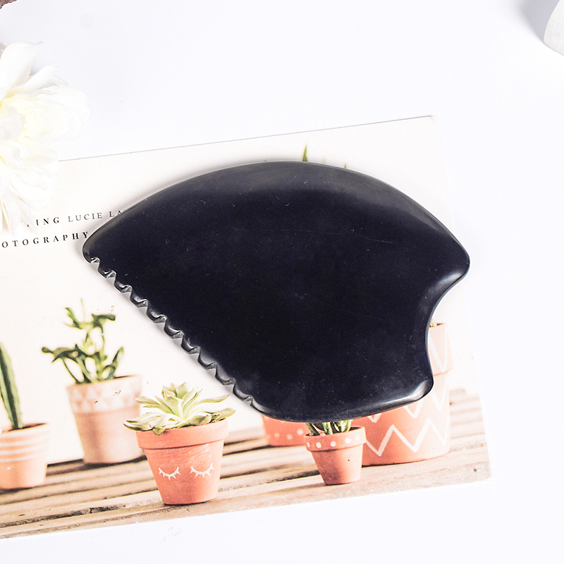 Naturalny kamień Bian do twarz – Gua Sha Tool Rose Quartz recenzja i cena